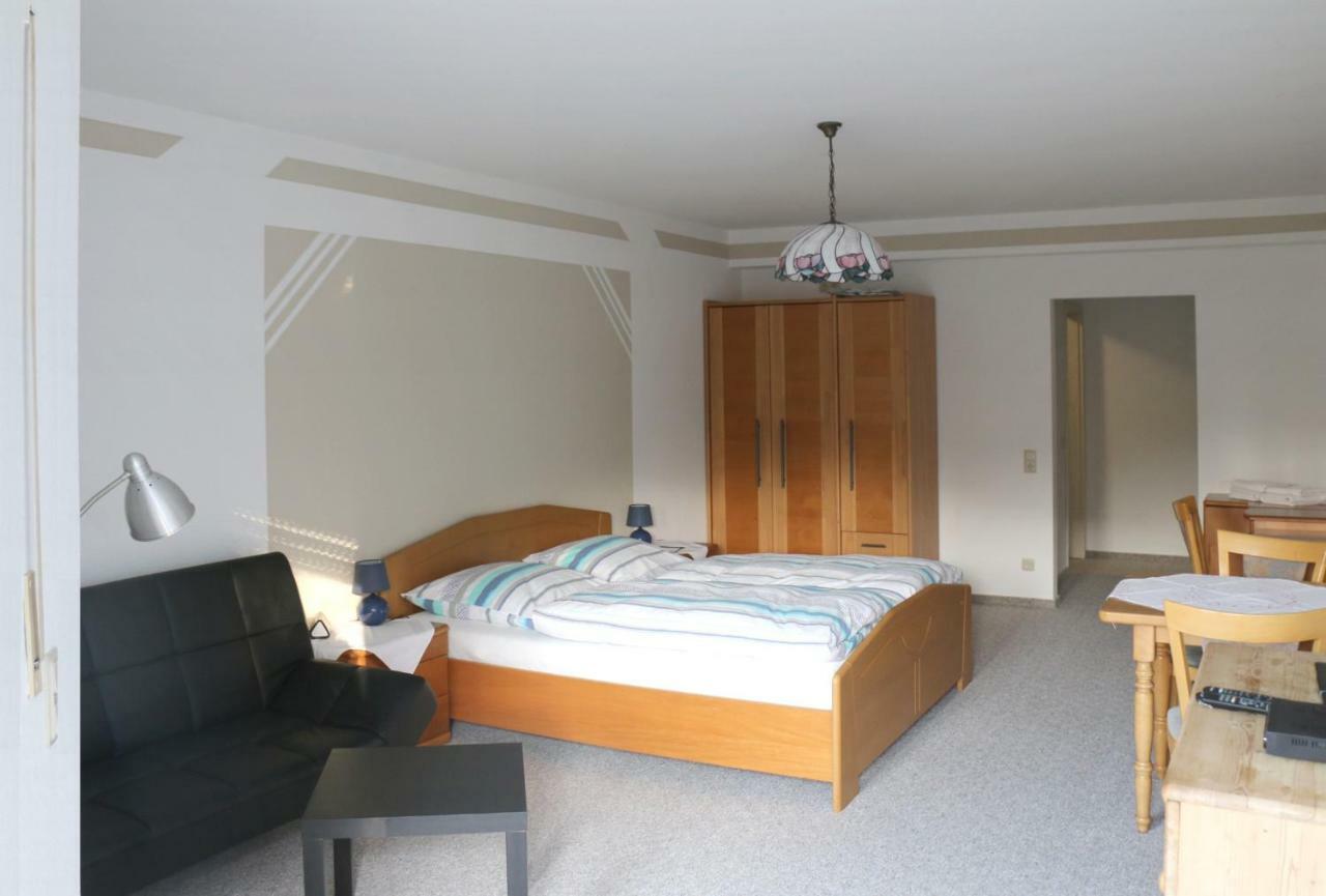 Pension Garni Haus Bismarckhoehe Bad Ems Buitenkant foto