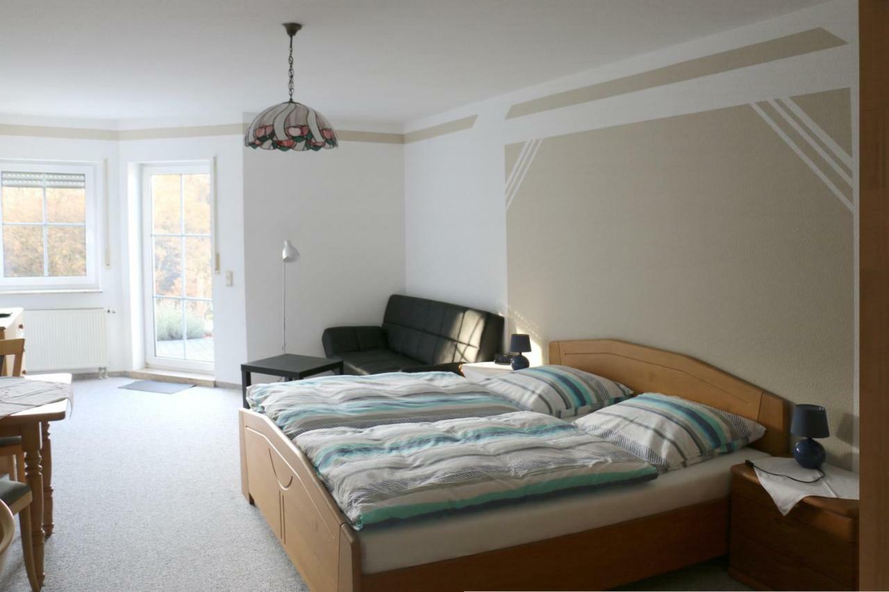 Pension Garni Haus Bismarckhoehe Bad Ems Buitenkant foto